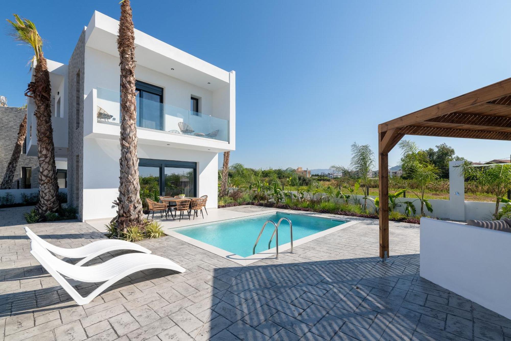 Davlakos Villa *